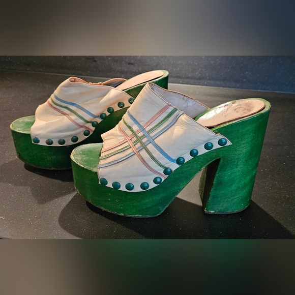 Linen Handmade Studio Shoes - Wooden 6" Platform Slip-on